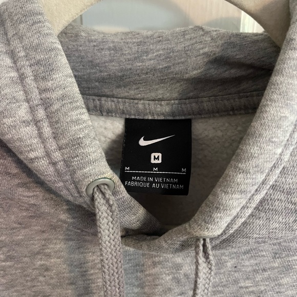 Women’s Nike Lacrosse LC Hoodie - Picture 2 of 4